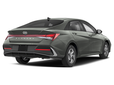 2026 Hyundai Elantra SE Sedan 4D