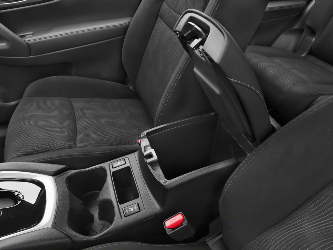 2016 Nissan Rogue S Sport Utility 4D