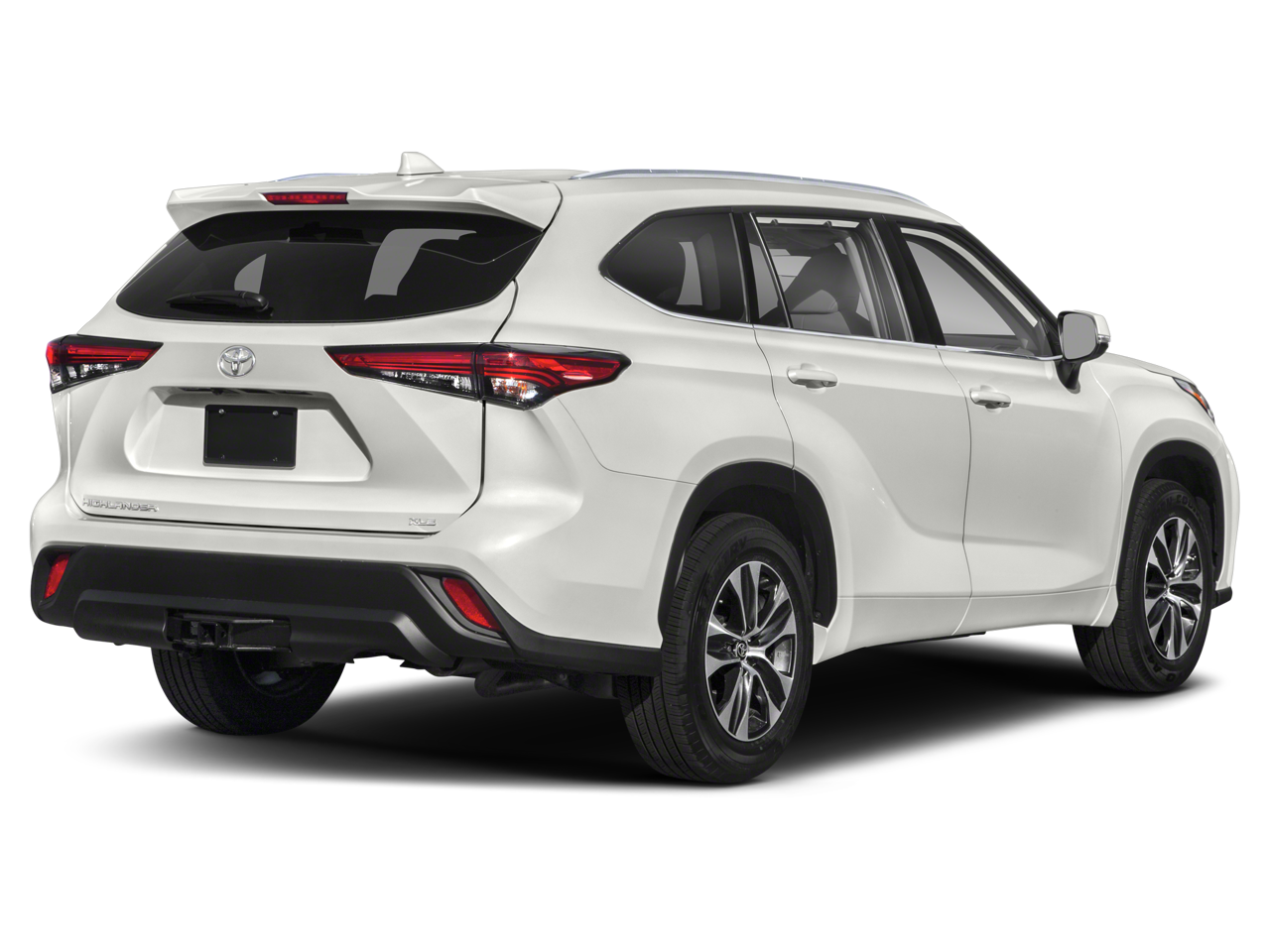 2021 Toyota Highlander XLE Sport Utility 4D