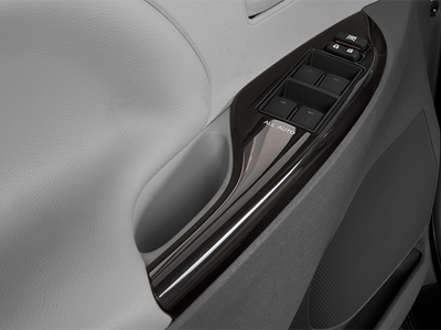 2014 Toyota Sienna XLE Minivan 4D