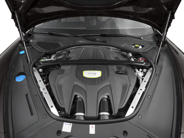 2018 Porsche Panamera 4 E-Hybrid Sedan 4D