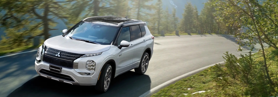 2024 Mitsubishi Outlander Plug-In Hybrid Driving on Road