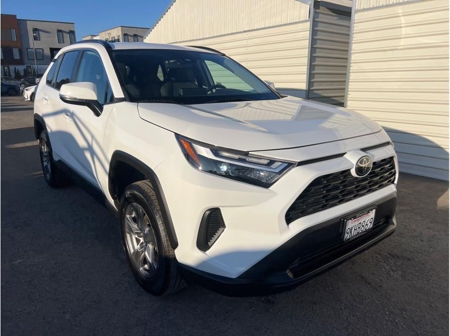 2024 Toyota RAV4 XLE Sport Utility 4D