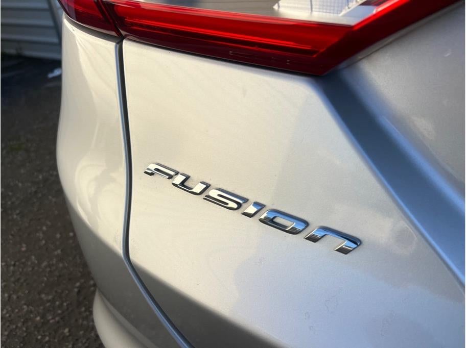 2018 Ford Fusion S Hybrid Sedan 4D