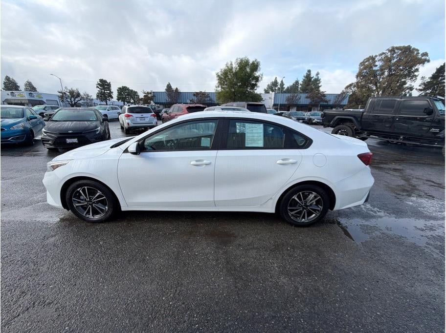 2023 Kia Forte LXS Sedan 4D