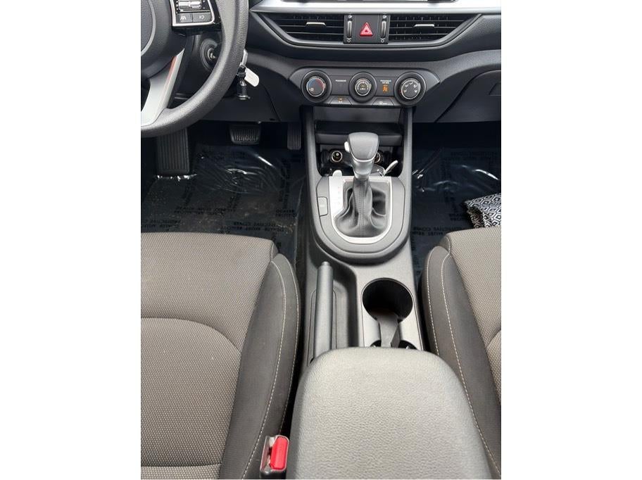 2023 Kia Forte LXS Sedan 4D