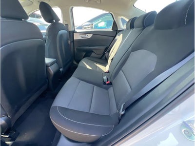 2024 Kia Forte LXS Sedan 4D