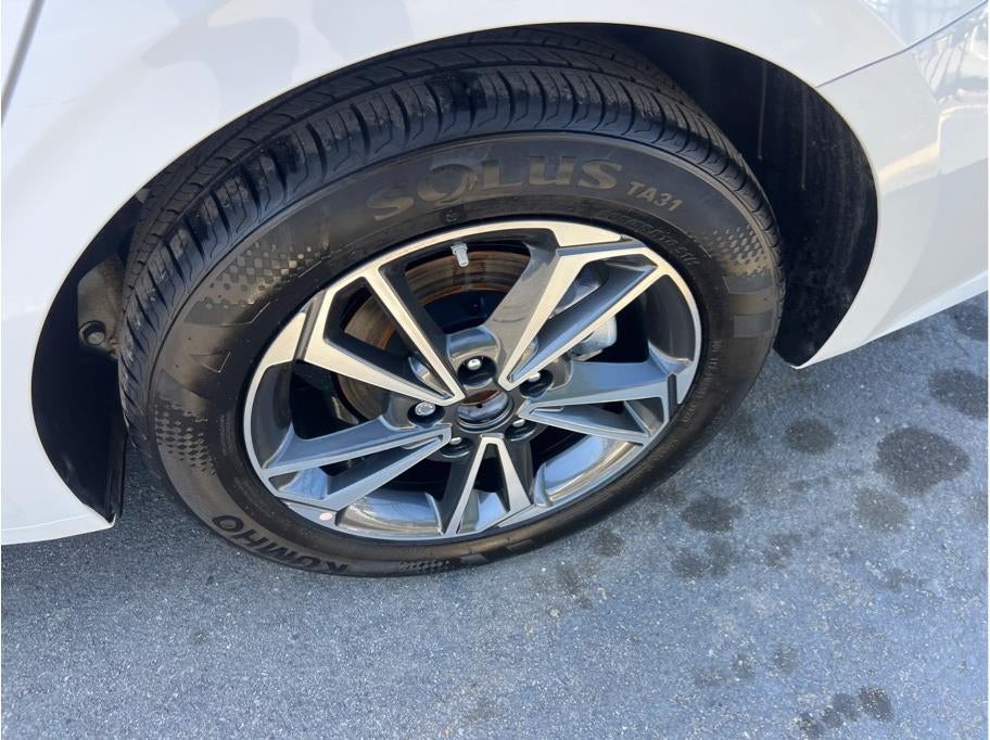 2024 Kia Forte LXS Sedan 4D