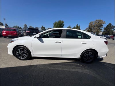 2024 Kia Forte LXS Sedan 4D