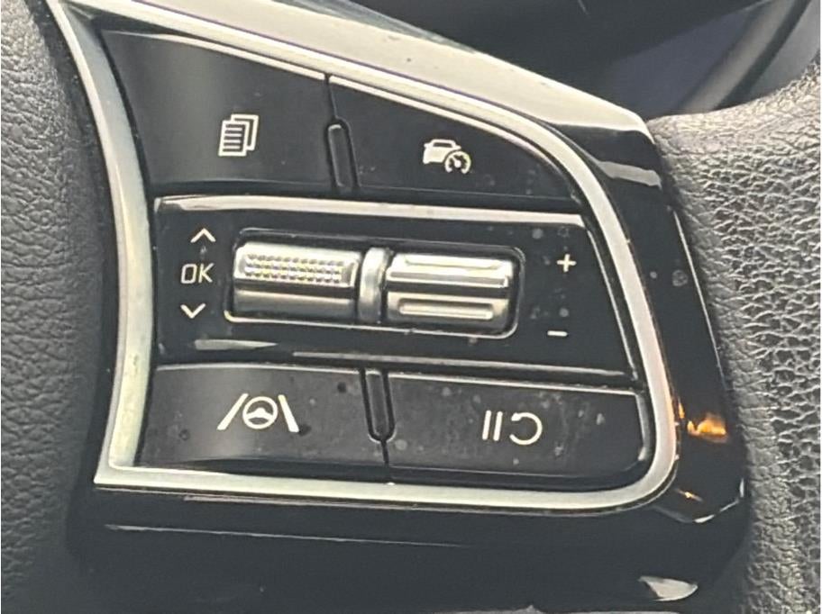 2023 Kia Forte LXS Sedan 4D