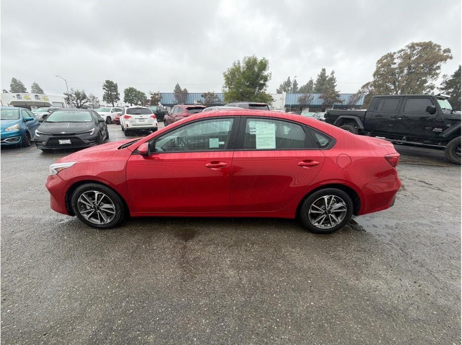 2023 Kia Forte LXS Sedan 4D
