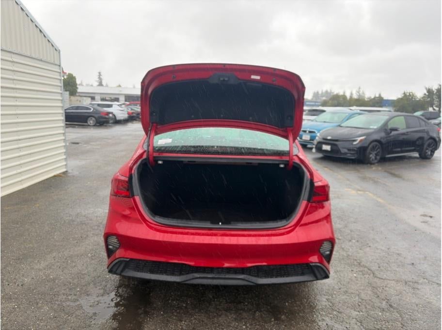 2023 Kia Forte LXS Sedan 4D