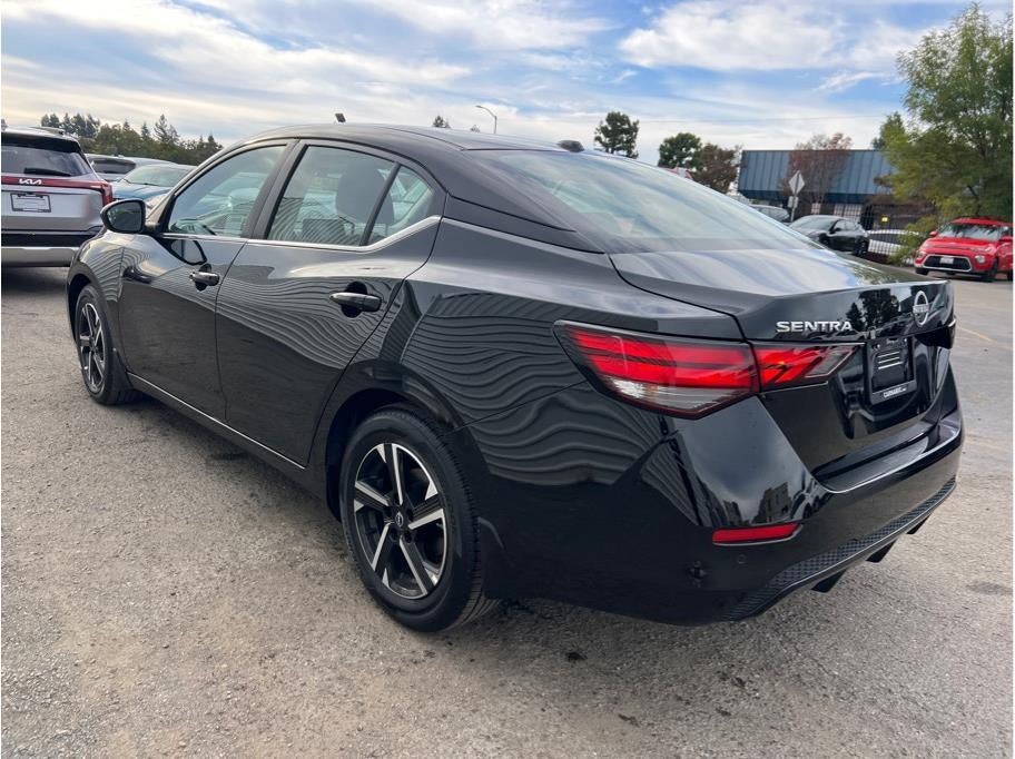 2025 Nissan Sentra SV Sedan 4D