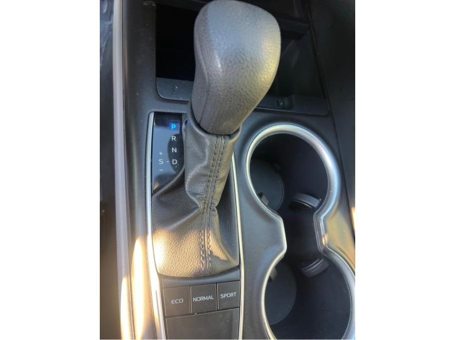 2023 Toyota Camry LE Sedan 4D