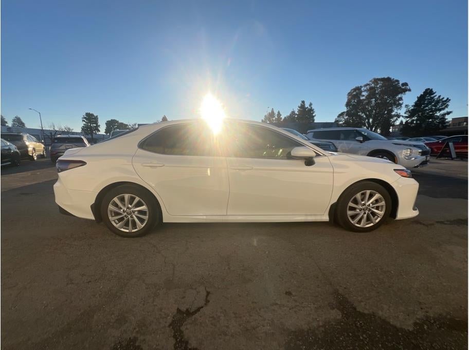 2023 Toyota Camry LE Sedan 4D