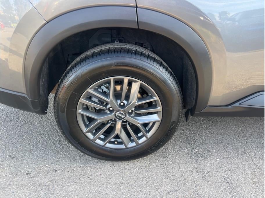 2024 Nissan Rogue S Sport Utility 4D