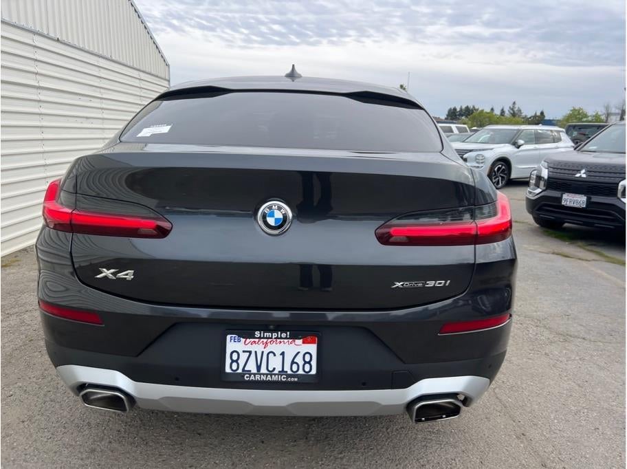 2022 BMW X4 xDrive30i Sport Utility 4D