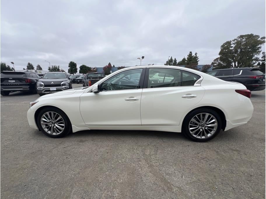 2023 INFINITI Q50 LUXE Sedan 4D