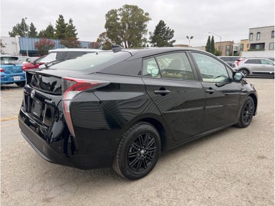 2016 Toyota Prius Four Hatchback 4D