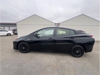 2016 Toyota Prius Four Hatchback 4D