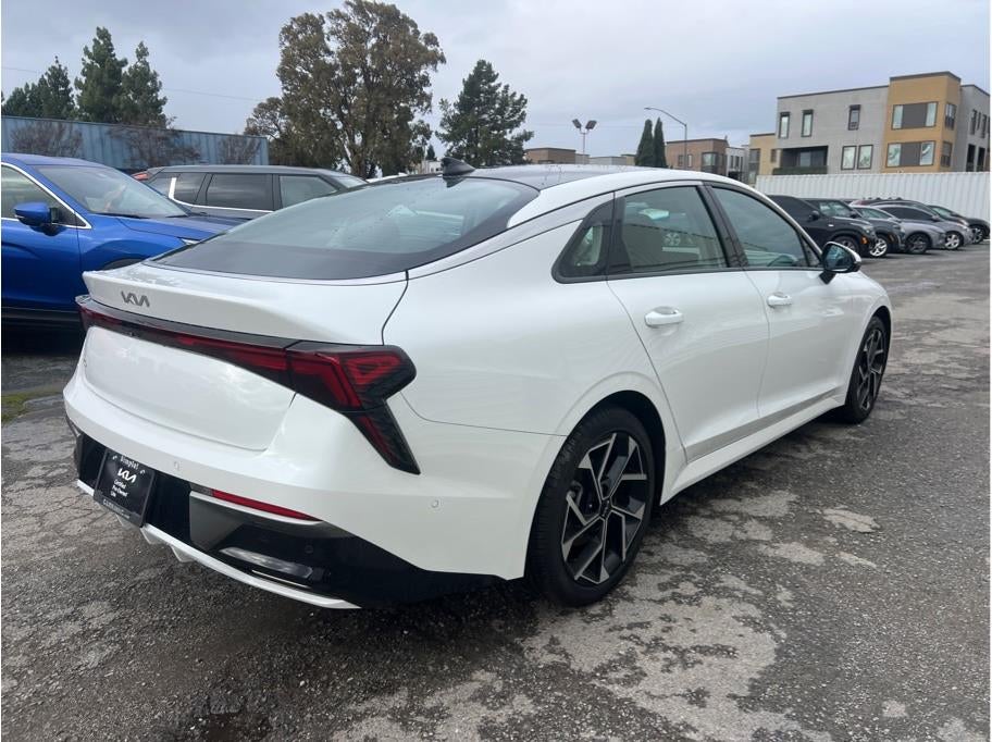 2025 Kia K5 EX Sedan 4D