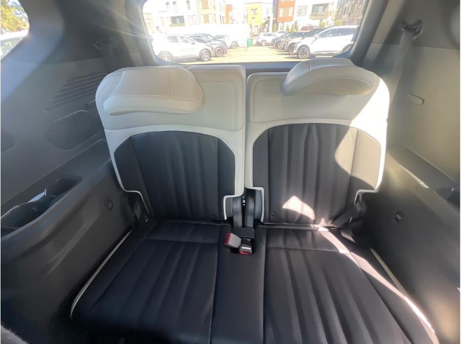 2024 Kia EV9 GT-Line Sport Utility 4D