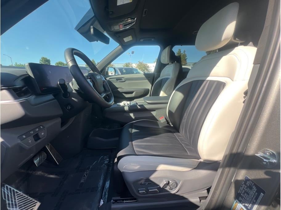 2024 Kia EV9 GT-Line Sport Utility 4D