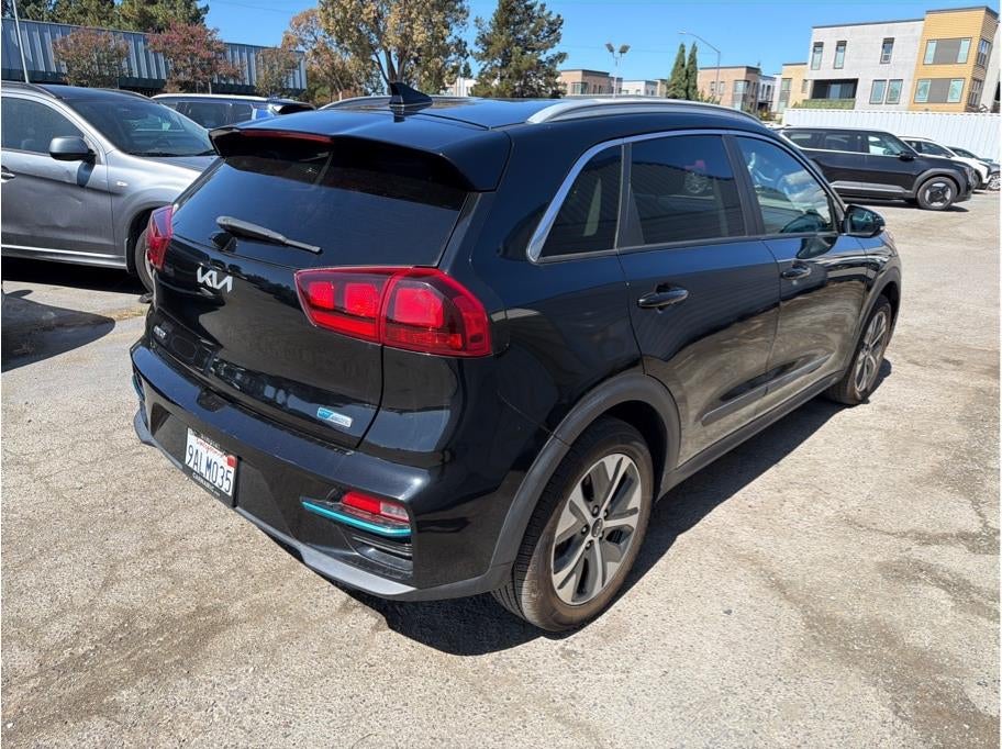 2022 Kia Niro EV EX Wagon 4D