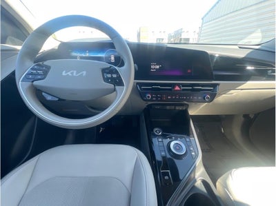 2023 Kia Niro EV Wind Wagon 4D