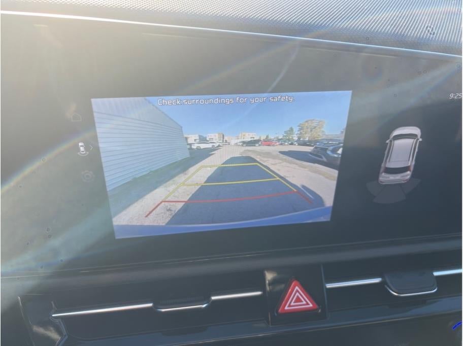 2023 Kia Niro EX Touring Wagon 4D