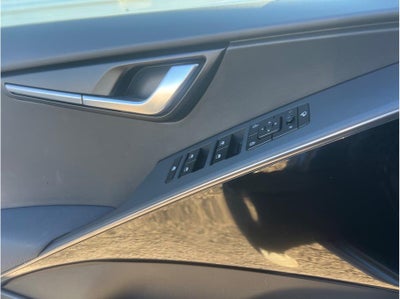 2023 Kia Niro EX Touring Wagon 4D