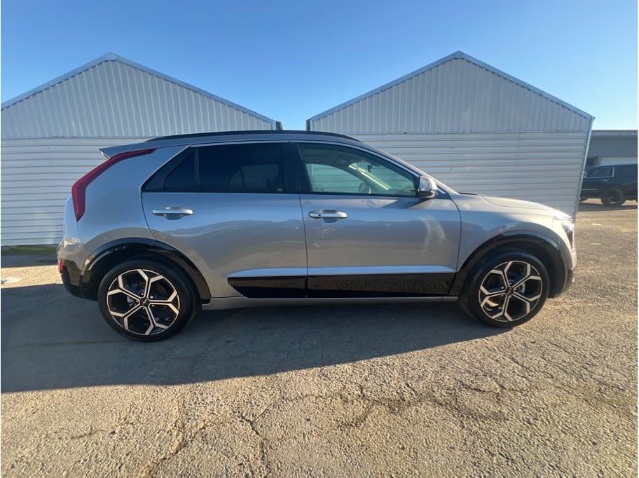 2023 Kia Niro EX Touring Wagon 4D