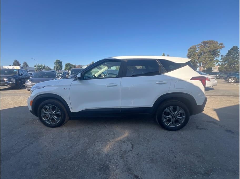 2026 Kia Seltos LX Sport Utility 4D