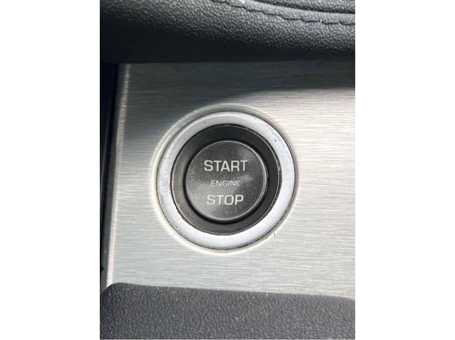 2015 Land Rover Range Rover Evoque Pure Plus Sport Utility 4D