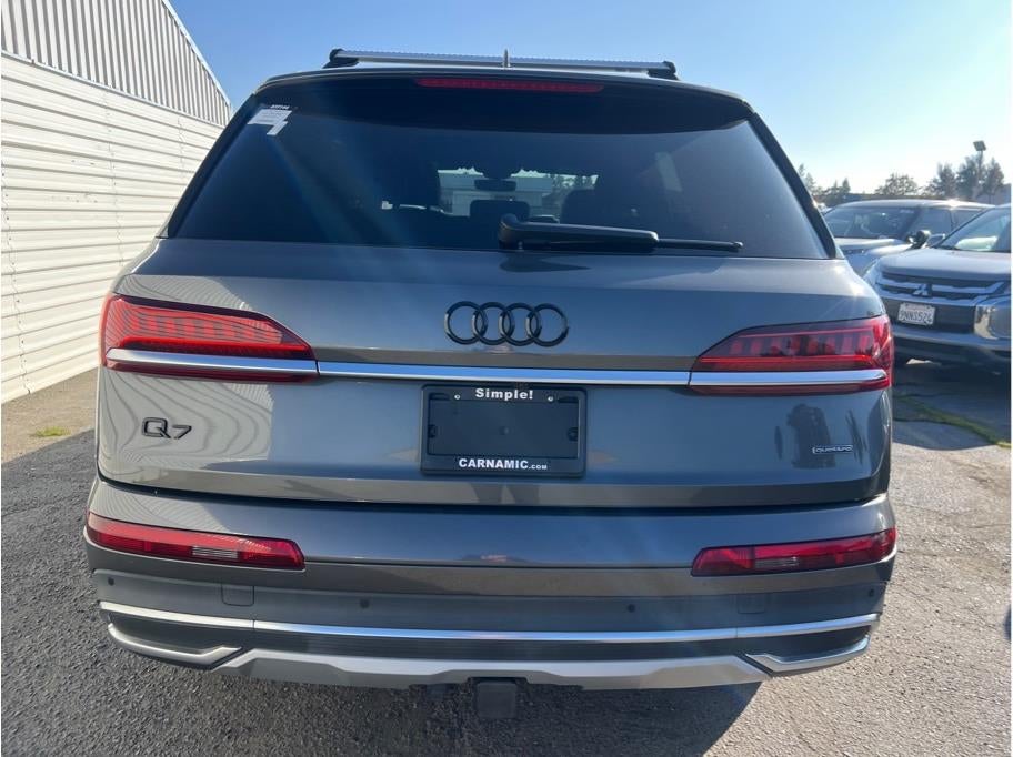 2021 Audi Q7 45 TFSI Premium Plus Sport Utility 4D