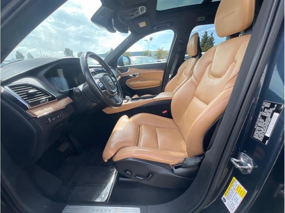 2018 Volvo XC90 T8 Inscription Sport Utility 4D