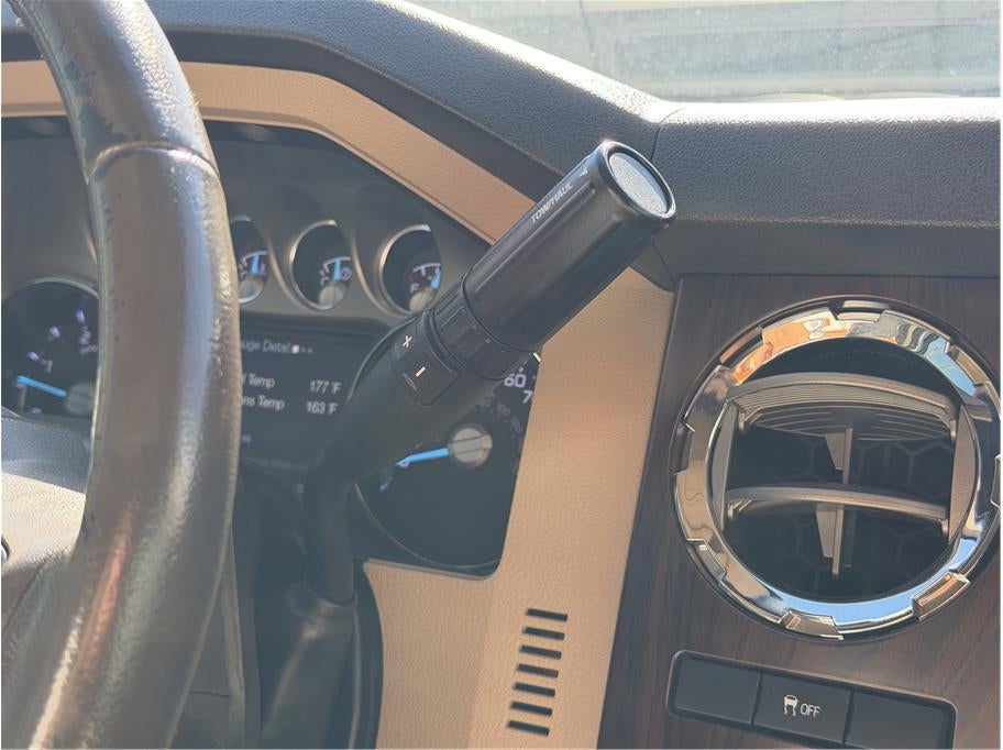 2013 Ford F350 Super Duty Super Cab Lariat Pickup 4D 8 ft
