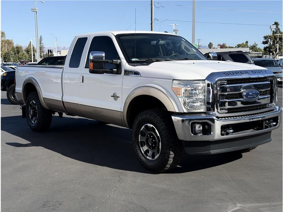 2013 Ford F350 Super Duty Super Cab Lariat Pickup 4D 8 ft