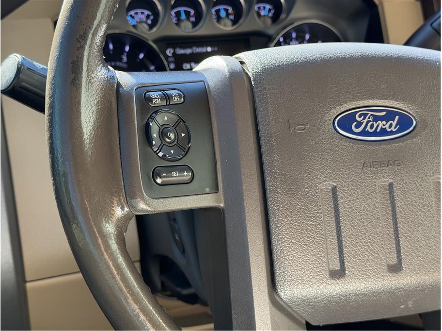 2013 Ford F350 Super Duty Super Cab Lariat Pickup 4D 8 ft