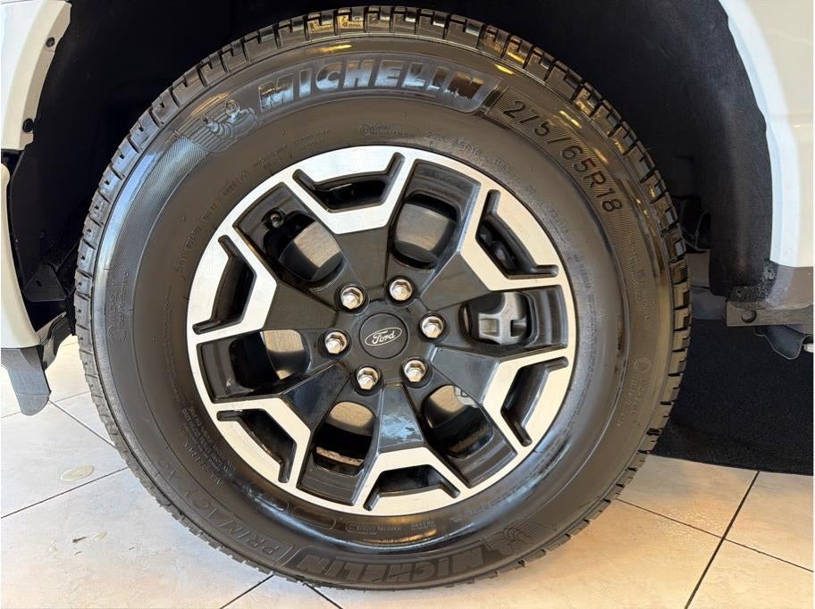 2023 Ford F150 Lightning XLT Pickup 4D 5 1/2 ft