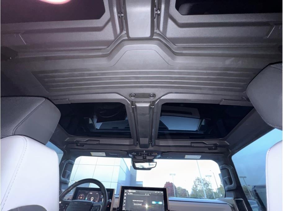 2024 GMC HUMMER EV SUV 2X Sport Utility 4D