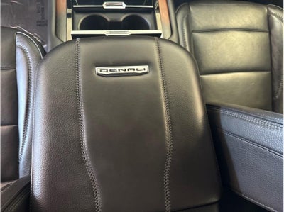 2025 GMC Yukon Denali Sport Utility 4D