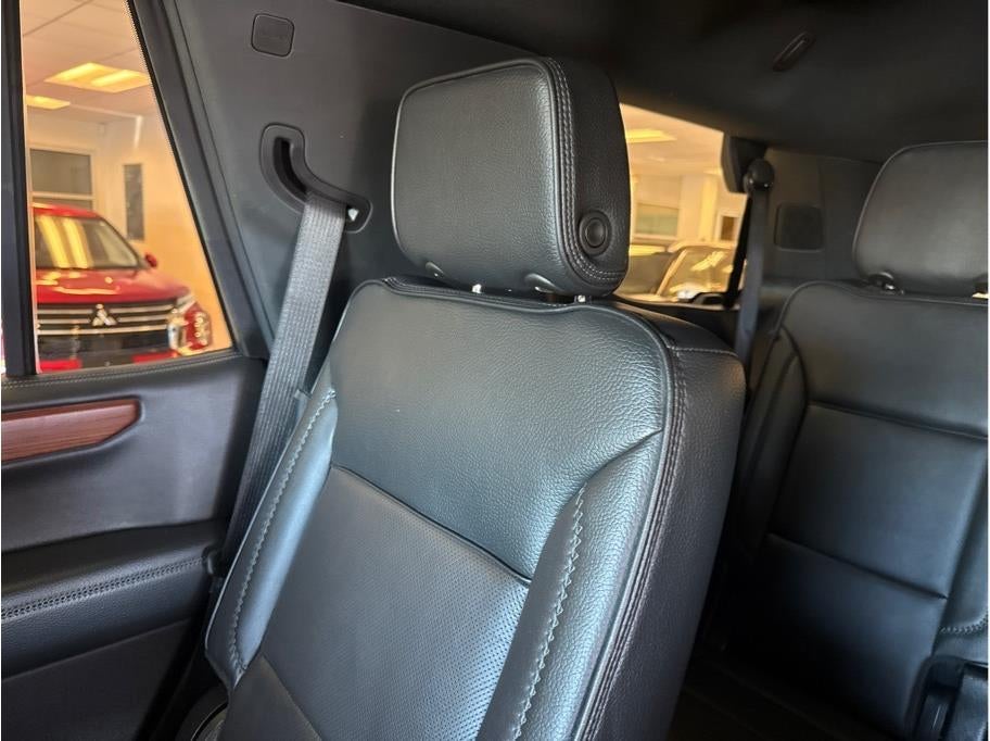 2025 GMC Yukon Denali Sport Utility 4D