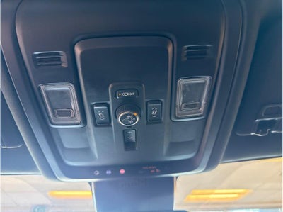2025 GMC Yukon Denali Sport Utility 4D