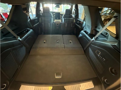 2025 GMC Yukon Denali Sport Utility 4D