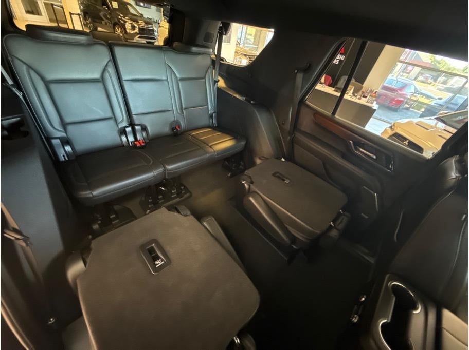 2025 GMC Yukon Denali Sport Utility 4D
