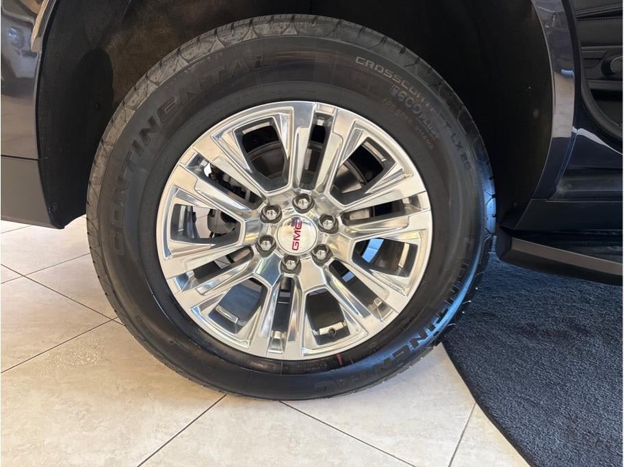 2025 GMC Yukon Denali Sport Utility 4D