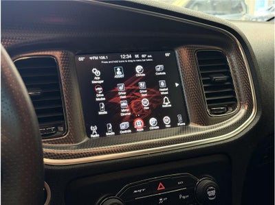 2016 Dodge Charger SRT Hellcat Sedan 4D