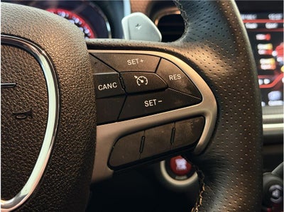 2016 Dodge Charger SRT Hellcat Sedan 4D