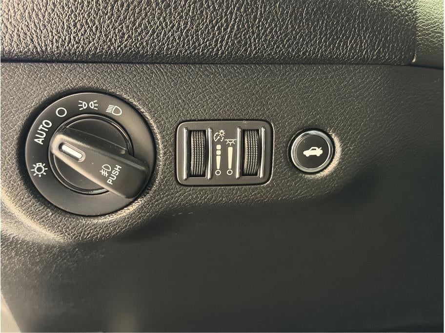 2019 Dodge Challenger GT Coupe 2D